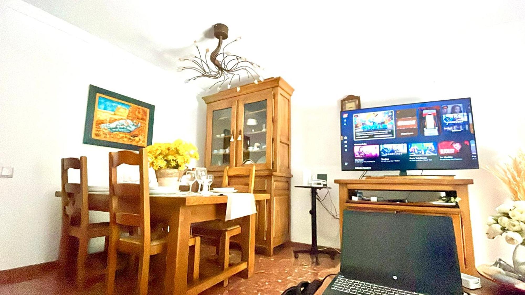 Apartamento Lovely Near The & Of Arts And Sciences